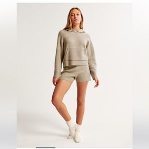 Lounge Sweater Waffle Hoodie